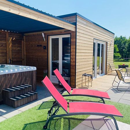 Mini Love Room Jacuzzi Privatif Urimenil ภายนอก รูปภาพ